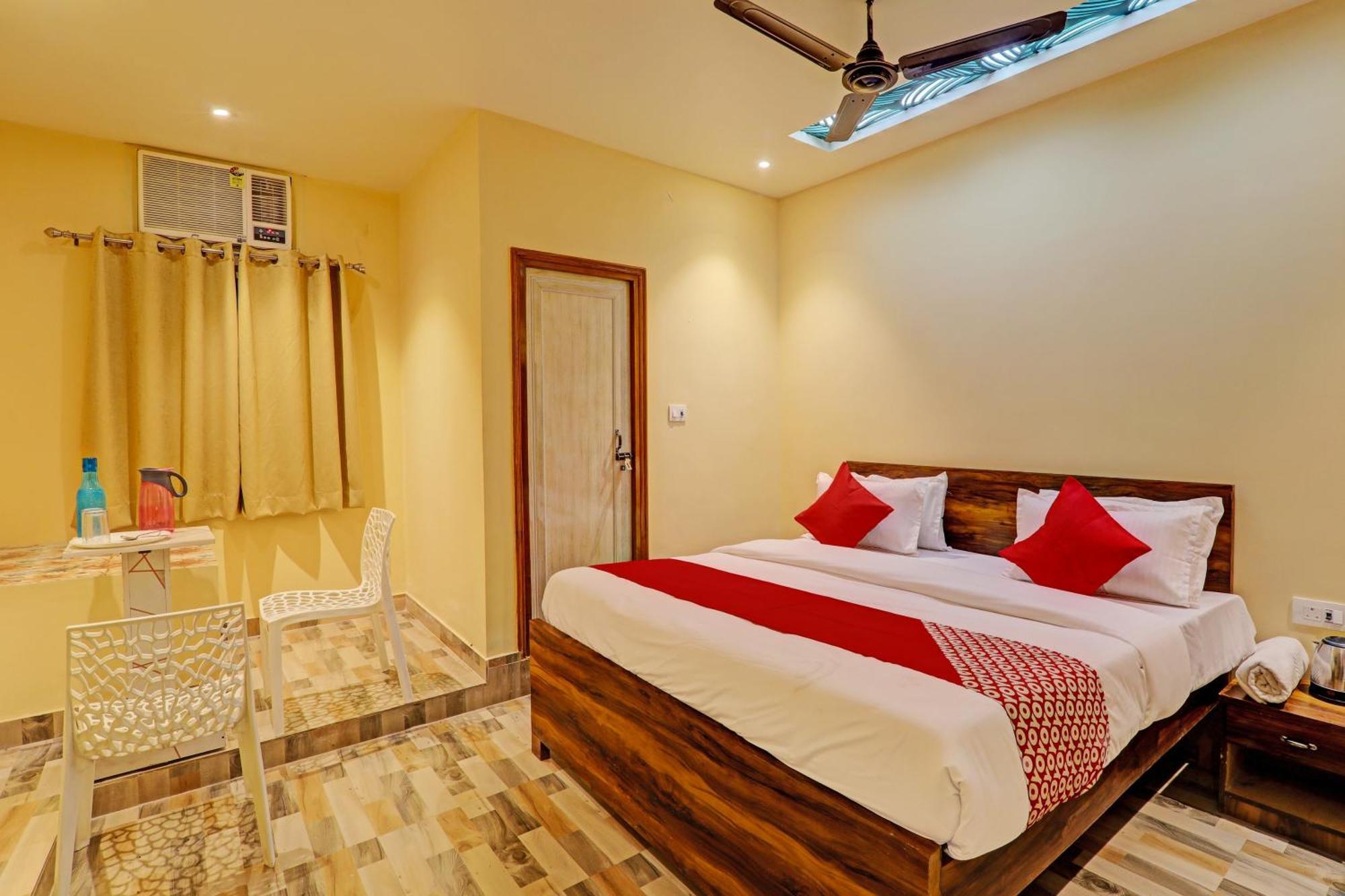 Hotel O Royal Regency Palace Gorakhpur Exterior foto